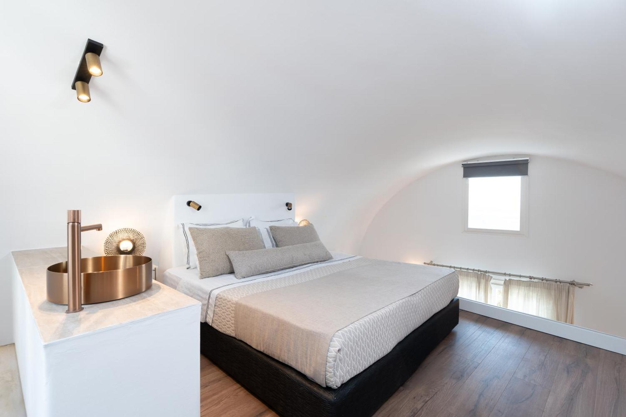 Zen Villas Akrotiri (Santorini)
